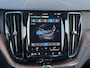 Volvo XC60 2.0 T8 Plug-in hybrid AWD Plus Dark 455 PK | Comfort stoelen | Trekhaak | 360 Camera