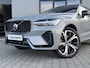 Volvo XC60 2.0 T8 Plug-in hybrid AWD Plus Dark 455 PK | Comfort stoelen | Trekhaak | 360 Camera