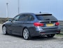 BMW 3-Serie Touring 320i High Executive M-Pakket | NL-Auto/NAP/Leder/Sportstoel/Carplay/Navi/19-inch