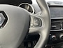Renault Clio 0.9 TCe Limited / Airco / Navi / Parkeersensoren. Achter / Cruise / Bluetooth / 16'' LMV /