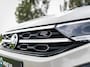 Volkswagen T-Roc 2.0 TSI R-Line 4Motion – Sportieve luxe met 4x4-prestaties