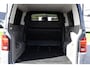 Volkswagen Transporter 2.0 TDI L2H1 DC Caravelle Full options! Adaptieve Cruise, Virtual, Carplay, LED, 204PK, 2 x Schuifdeur, Clima, Stoelverwarming, Trekhaak, Uniek! Bulli