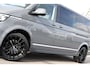 Volkswagen Transporter 2.0 TDI L2H1 DC Caravelle Full options! Adaptieve Cruise, Virtual, Carplay, LED, 204PK, 2 x Schuifdeur, Clima, Stoelverwarming, Trekhaak, Uniek! Bulli