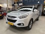 Hyundai ix35 1.6i GDI Blue 135pk Go! | Navigatie | Camera | Bluetooth | Cruise control | All-season banden | NAP | Rijklaar prijs!