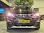 Peugeot 3008 1.6 PT 180pk Premium 19" | Trekhaak afn. | Carplay/Android