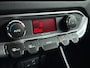 Kia Rio 1.2 CVVT EXECUTIVELINE | NAVI | CLIMA | CRUISE | CAMERA | PDC | PRIVACY GLASS | LM VELGEN | STUUR- & STOELVERWARMING |