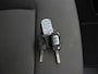 Renault Master 2.3DCI 135PK L2H2 | Werkplaats/Kastinrichting | Navigatie | Camera | Trekhaak | 3-Persoons | Cruise