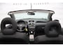 Peugeot 206 CC 1.6-16V nette cabrio met trekhaak en 109PK