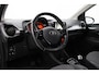 Toyota Aygo 1.0 VVT-i x-wave | Elektrisch vouwdak | Navigatie | Keyless | Clima | Camera | 15 inch | DAB | Bluetooth