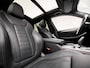 BMW X3 xDrive20i High Executive 184Pk Automaat (PANORAMADAK, HEAD-UP DISPLAY, GROOT NAVI, STUUR/STOELVERWARMING, ELEK SPORTSTOELEN, LEDER, ZWART HEMEL, GETINT GLAS, SFEERVERLICHTING, NIEUWSTAAT)