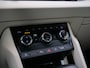 Skoda Karoq 1.5 TSI ACT Business Edition 150 Pk Automaat Navigatie / DAB / Apple Carplay / Trekhaak / Camera
