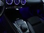 Mercedes-Benz A-klasse 250 e AMG Nightpakket | Sfeerverlichting | Car Play | Dode Hoek Ass | Stoelverwarming | Parkeerpakket met Camera | Ledkoplampen | Achteruitrijcamera. Inclusief 24 maanden Mercedes-Benz Certified garantie voor Europa.