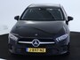Mercedes-Benz A-klasse 180 Business Solution | Led koplampen | Stoelverwarming | Achteruitrijcamera | Elektrisch inklapbare buitenspiegels | Apple CarPlay. Inclusief 24 maanden MB Certified garantie voor Europa.