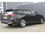 Volkswagen Passat Variant 1.5 eTSI 150 pk | Incl. 12 maanden Garantie | Stoel/stuur verwarming | Achteruitrijcamera | Adaptive cruise controle | Dodehoekdetectie | Parkeersensoren V+A | Navigatie | Apple CarPlay/Android Auto | Draadloze telefoonlader | Climate controle | Lane assist | Keyless start | LED Koplampen | 17 Inch LMV | Schakelmogelijkheid aan stuurwiel |