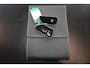 Volkswagen Passat Variant 1.5 eTSI 150 pk | Incl. 12 maanden Garantie | Stoel/stuur verwarming | Achteruitrijcamera | Adaptive cruise controle | Dodehoekdetectie | Parkeersensoren V+A | Navigatie | Apple CarPlay/Android Auto | Draadloze telefoonlader | Climate controle | Lane assist | Keyless start | LED Koplampen | 17 Inch LMV | Schakelmogelijkheid aan stuurwiel |