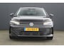 Volkswagen Passat Variant 1.5 eTSI 150 pk | Incl. 12 maanden Garantie | Stoel/stuur verwarming | Achteruitrijcamera | Adaptive cruise controle | Dodehoekdetectie | Parkeersensoren V+A | Navigatie | Apple CarPlay/Android Auto | Draadloze telefoonlader | Climate controle | Lane assist | Keyless start | LED Koplampen | 17 Inch LMV | Schakelmogelijkheid aan stuurwiel |
