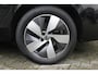 Volkswagen Passat Variant 1.5 eTSI 150 pk | Incl. 12 maanden Garantie | Stoel/stuur verwarming | Achteruitrijcamera | Adaptive cruise controle | Dodehoekdetectie | Parkeersensoren V+A | Navigatie | Apple CarPlay/Android Auto | Draadloze telefoonlader | Climate controle | Lane assist | Keyless start | LED Koplampen | 17 Inch LMV | Schakelmogelijkheid aan stuurwiel |