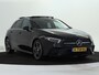 Mercedes-Benz A-klasse 160 Business Solution AMG AMG Line | Night Pakket | Panorama Schuif-Kanteldak | Sfeerverlichting | Memory Voorstoelen | MultiBeam Koplampen. Inclusief 24 maanden MB Certified garantie voor Europa.