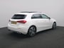 Mercedes-Benz A-klasse 160 Business Solution Luxury Panorama Schuif-Kanteldak | Sfeerverlichting | Achteruitrijcamera | Stoelverwarming voor | Buitenspiegels elektrisch inklapbaar. Inclusief 24 maanden MB Certified garantie voor Europa.