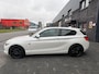 BMW 1-Serie 120i M Sport | 1E EIGENAAR | 12MND GARANTIE | AIRCO | STOELVERWARMING | HARMAN KARDON | CRUISE | TREKHAAK |
