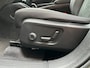 Volvo XC40 T4 Plug-in hybrid Ultimate Dark | Panoramadak | 360 Graden Camera | Elektrisch Verstelbare Voorstoelen | Verwarmbare Voorruit | All-Season Banden | Verwarmbare Voorstoelen | Lederen Bekleding | BLIS Dodehoekdetectie
