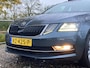 Skoda Octavia Combi 1.0 TSI Greentech Style Business | Schuif/kantel dak + Cruise + Clima nu € 8.450,-!!!