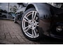 BMW 3-Serie 330e Edition Luxury Line Purity High Executive Lane Assist|Dealer OH|Grootscherm Navi|LED|Cam|Ambianceverlichting|