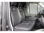 Volkswagen Crafter 35 2.0 TDI L3H2 177PK AUT. LED, TREKHAAK, LEDER, ADAPT. CRUISE, CAMERA, STUUR VERWARMING, VOORRUIT VERWARMING, GLASSLOOK, NL AUTO, NAP