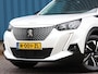 Peugeot e-2008 EV Allure Pack 50 kWh 136PK | ACCURAPPORT 95% | AppleCarPlay/AndroidAuto | Camera | Climate Control | Navigatie | Cruise Control | Keyless | Stoelverwarming | FULL LED | LMV | Privacy Glass |