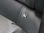 Peugeot e-2008 EV Allure Pack 50 kWh 136PK | ACCURAPPORT 95% | AppleCarPlay/AndroidAuto | Camera | Climate Control | Navigatie | Cruise Control | Keyless | Stoelverwarming | FULL LED | LMV | Privacy Glass |