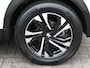 Peugeot e-2008 EV Allure Pack 50 kWh 136PK | ACCURAPPORT 95% | AppleCarPlay/AndroidAuto | Camera | Climate Control | Navigatie | Cruise Control | Keyless | Stoelverwarming | FULL LED | LMV | Privacy Glass |