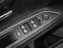 Peugeot 3008 130PK Crossway | AUTOMAAT | AppleCarPlay/AndroidAuto | FOCAL | Camera | AUTOMAAT | Alcantara/LEER | Navigatie | Two-Tone | Grip Control & Hill Descent Assist | Privacy Glass |