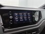 Volkswagen Polo 1.0 TSI R-Line Edition | Fysieke voorraad auto | Direct leverbaar | Panoramisch dak | LED Matrix koplampen | Stoelverwarming | Digitale cockpit pro | Achteruitrijcamera | Parkeersensoren |