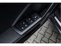 Audi Q3 35 TFSI S edition | Camera | NL Auto | Stoelverwarming