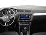 Volkswagen Tiguan 1.4 TSI Comfortline l Trekhaak l Climate Control l Navigatie Full Map l DAB Radio l Led Koplamen L Elektrisch Inklapbare spiegels