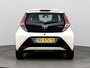 Toyota Aygo 1.0 VVT-i x-play | Airco | Camera | Elektrische ramen voor | Bluetooth