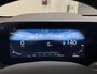 Kia Niro EV ExecutiveLine 64.8 kWh | Navi | Apple Carplay/ Android Auto | Schuif/Kanteldak | Elektrisch Verstelbare Voorstoelen | Bestuurdersstoel Met Geheugen | Stoel + Sturverwarming | Stoelkoeling | Elektrisch Bedienbare Achterklep | Cruise Control Adaptief | Rijstrooksensor