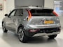 Kia Niro EV ExecutiveLine 64.8 kWh | Navi | Apple Carplay/ Android Auto | Schuif/Kanteldak | Elektrisch Verstelbare Voorstoelen | Bestuurdersstoel Met Geheugen | Stoel + Sturverwarming | Stoelkoeling | Elektrisch Bedienbare Achterklep | Cruise Control Adaptief | Rijstrooksensor
