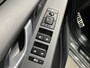 Kia Niro EV ExecutiveLine 64.8 kWh | Navi | Apple Carplay/ Android Auto | Schuif/Kanteldak | Elektrisch Verstelbare Voorstoelen | Bestuurdersstoel Met Geheugen | Stoel + Sturverwarming | Stoelkoeling | Elektrisch Bedienbare Achterklep | Cruise Control Adaptief | Rijstrooksensor