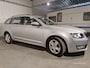 Skoda Octavia Combi TSI 116pk Greentech Ambition Style Business 85kw Navi / Cruise C./ Clima / PDC DAB / WiFi