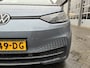 Volkswagen ID.3 Life 58 kWh Led verlichting / Navigatie / Stoelverwarming / App-connect / Parkeersensoren Accu state of health = 89%