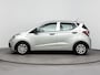 Hyundai i10 1.0i i-MOTION | LAGE KMSTAND!!! | CLIMA | RADIO CD | USB | AUX | CENTRALE DEURVERGRENDELING | CHIQUE BEIGE INTERIEUR |