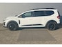 Dacia Jogger 1.6 Hybrid 140 Extreme 5p. Achteruitrijcamera | Dodehoek detectie | Parkeersensor voor | Navigatiesysteem | Apple Carplay/Android Auto