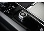 Volvo XC60 2.0 T6 Plug-in hybrid AWD Plus Dark | Harman Kardon | Panoramadak | Sportstoelen | Trekhaak | Keyless | Elek stoelen