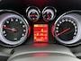 Opel Astra 1.4 Berlin 100pk | 1ste Eigenaar | Lage KM | Airco | Navigatie | Cruise Control | Parkeersensoren Voor + Achter | Bluetooth | 17" Lichtmetalen Velgen |