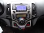 Hyundai i30 1.4I I-MOTION Auto heeft TIK in MOTOR!