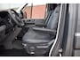 Volkswagen Crafter 35 2.0 TDI L3H3 140PK Highline ORG.NED / NAP / 3-ZITS / LED / CAMERA / EURO6 / 3.5T / LM-VELGEN