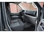 Volkswagen Crafter 35 2.0 TDI L3H3 140PK Highline ORG.NED / NAP / 3-ZITS / LED / CAMERA / EURO6 / 3.5T / LM-VELGEN