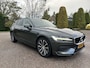 Volvo V60 2.0 B3 Momentum Business