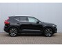 Volvo XC40 T4 Recharge Inscription | Lederen stoelen | Semi elektrische trekhaak | Elektrisch bedienbare achterklep | Bestuurdersstoel met geheugenfunctie | Cruise Control | Rondomzicht camera | DAB Radio
